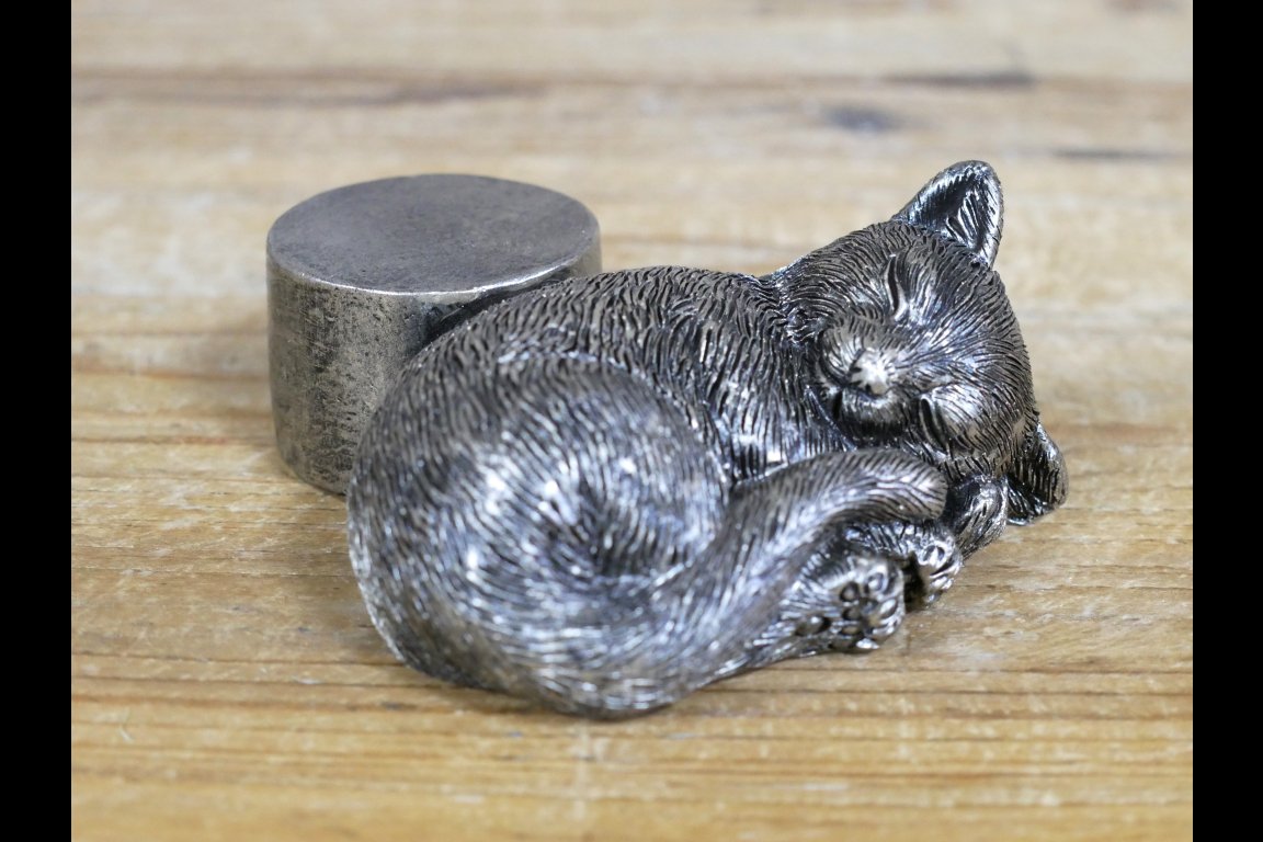 Cat Pot Stands (Set of 3)