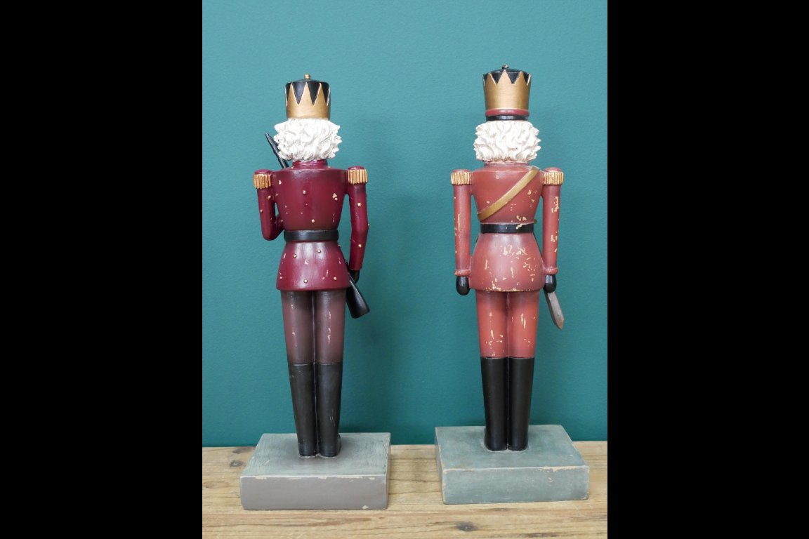 Set Of 2 Soldiers