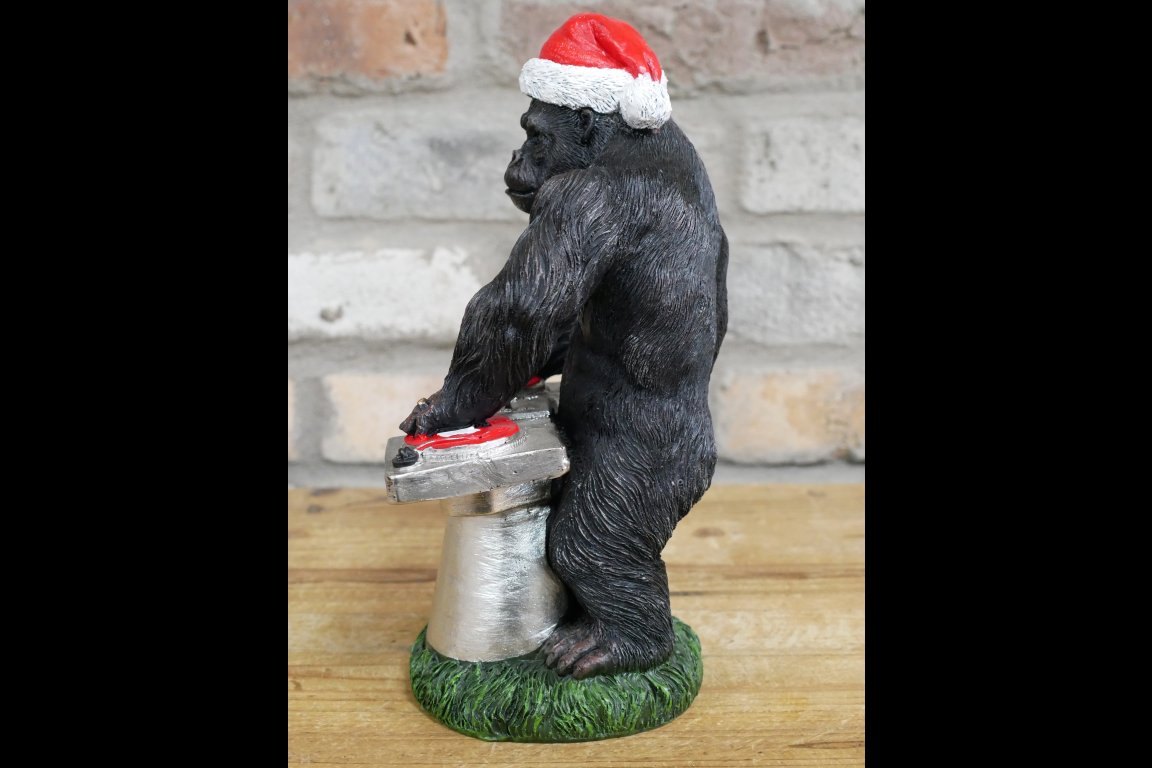 Pete Kong Christmas Edition
