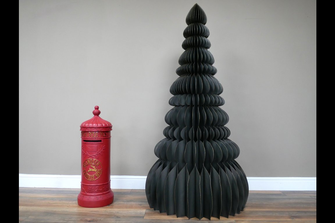 Christmas Tree (160cm) - Black