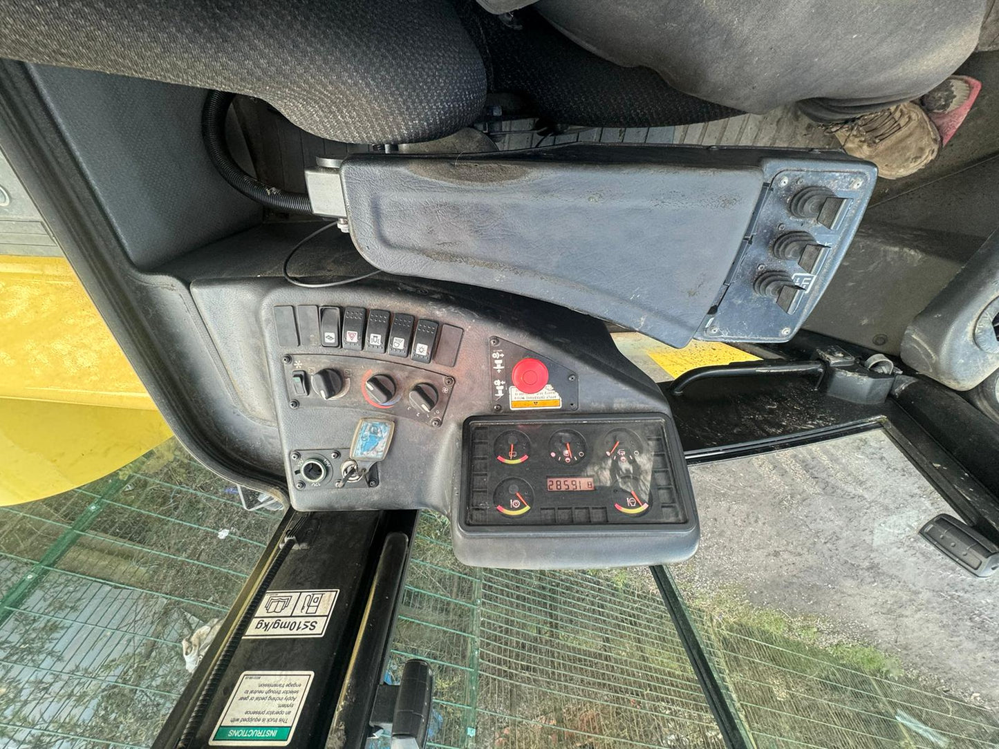 2016 HYSTER H12XM-6 12 TON FORKLIFT