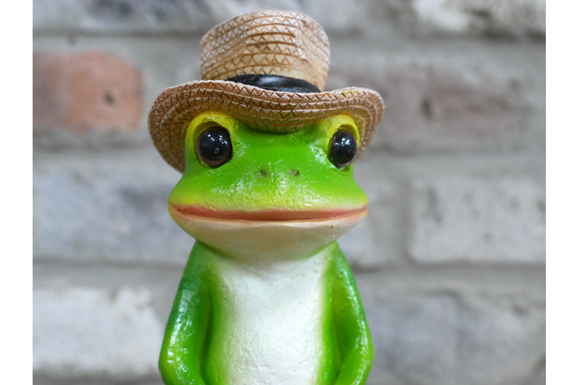 Mowing frog