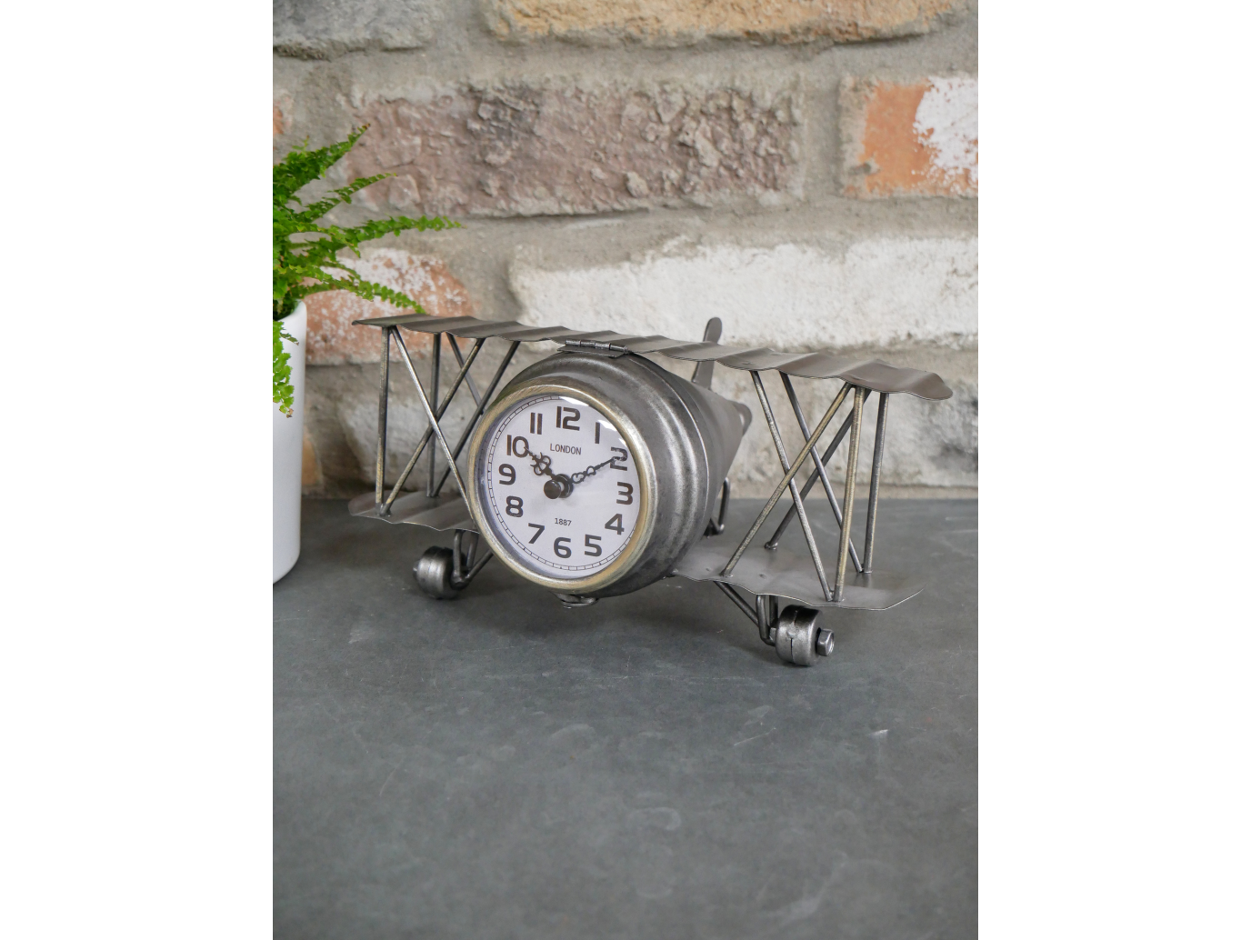 Aeroplane Clock
