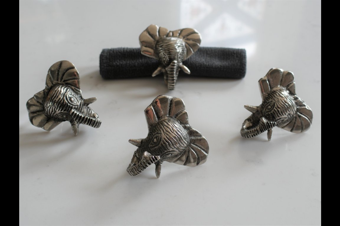 Set Of 4 Elephant Napkin Rings