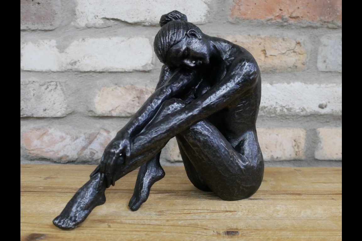 Sitting Lady