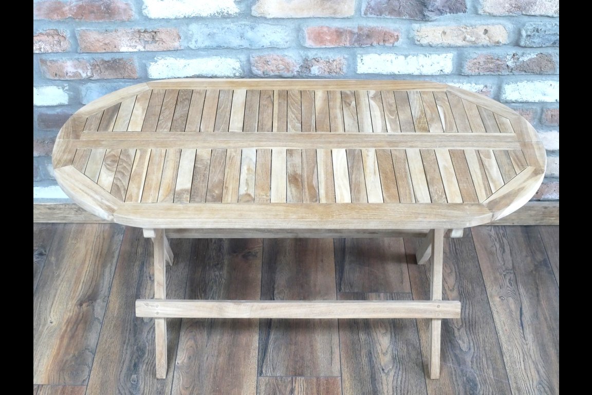 Folding Oval Table
