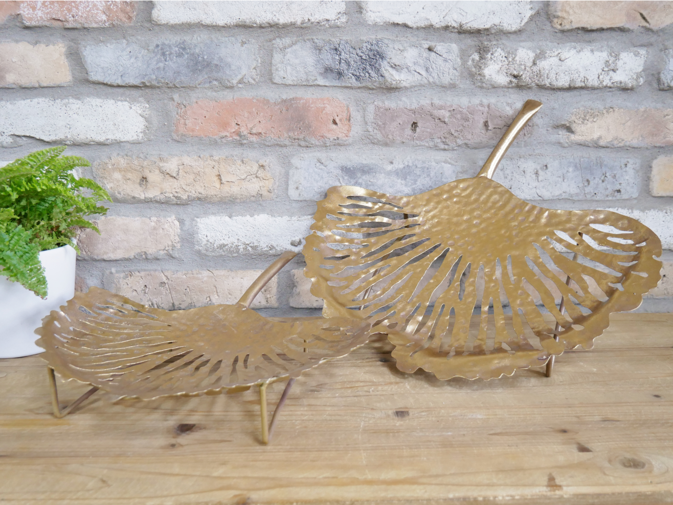 Set Of 2 Leaf Trays
