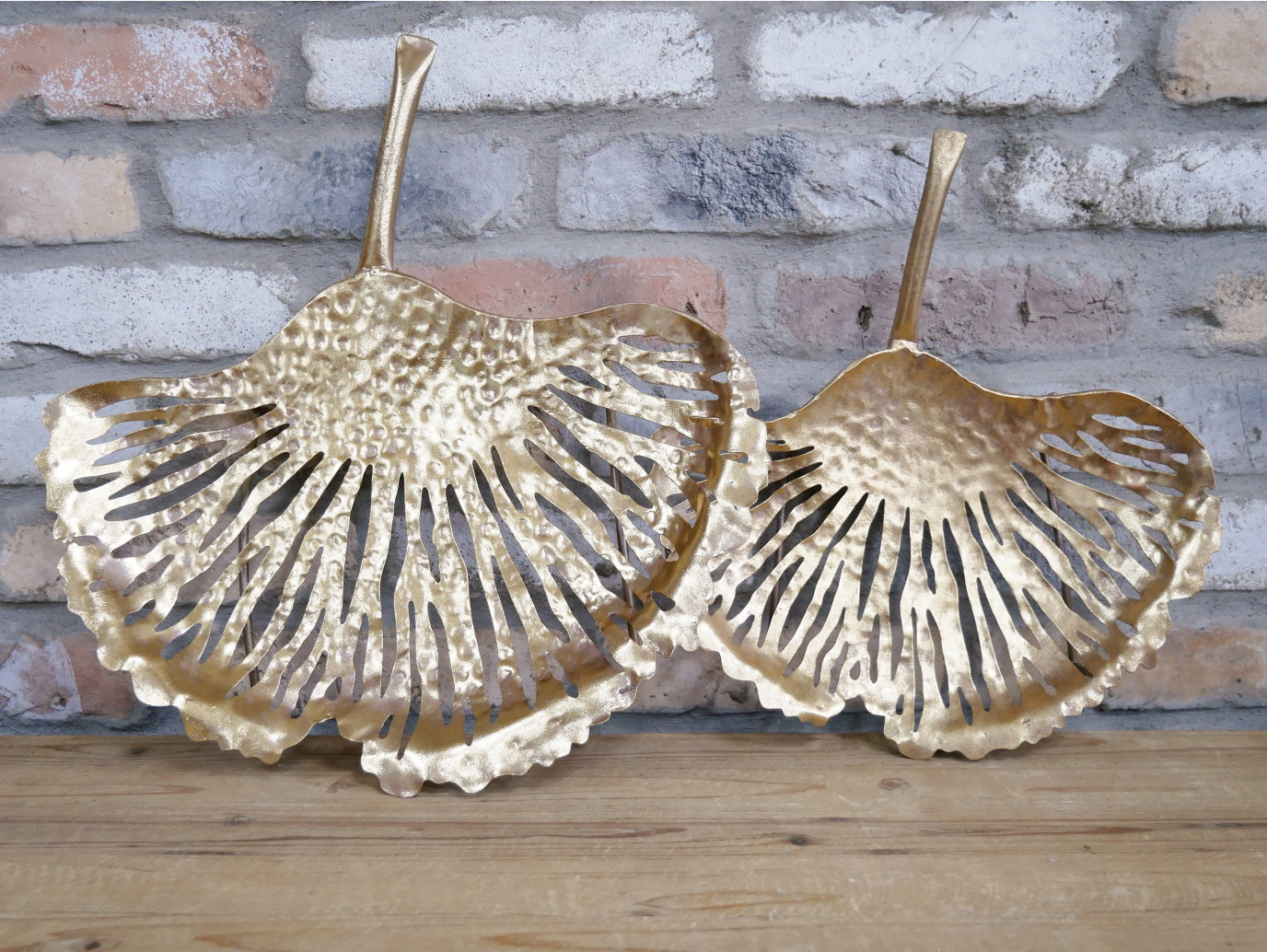 Set Of 2 Leaf Trays