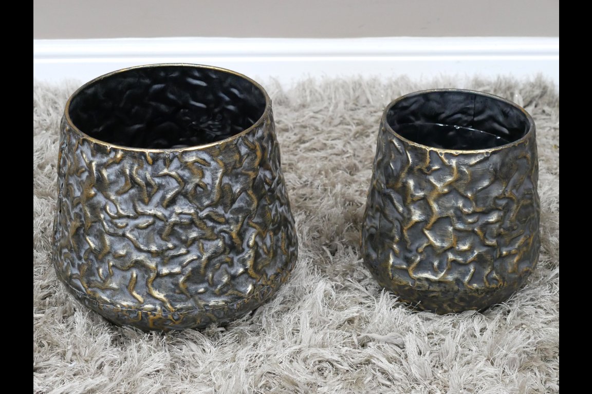 Set Of 2 Planters