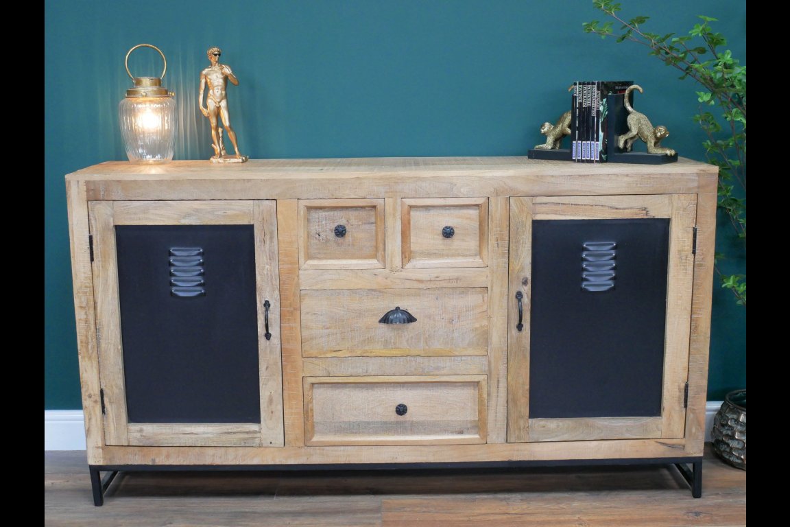 Sideboard