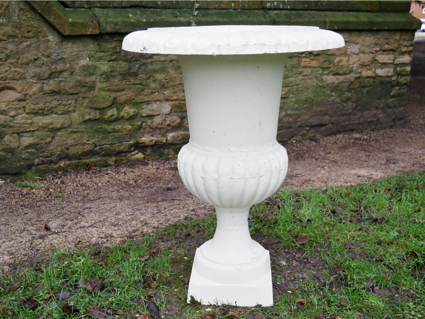 C1 Urn No Base O/W Finish