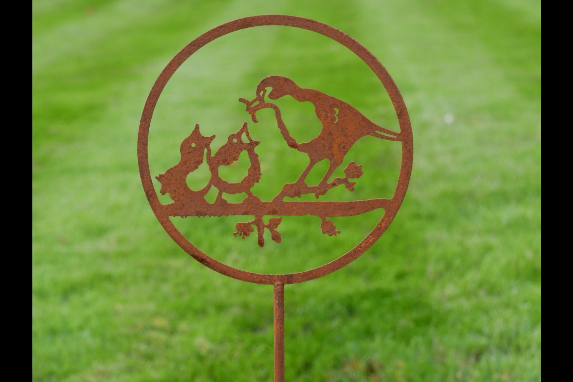 Rusty Birds Stake