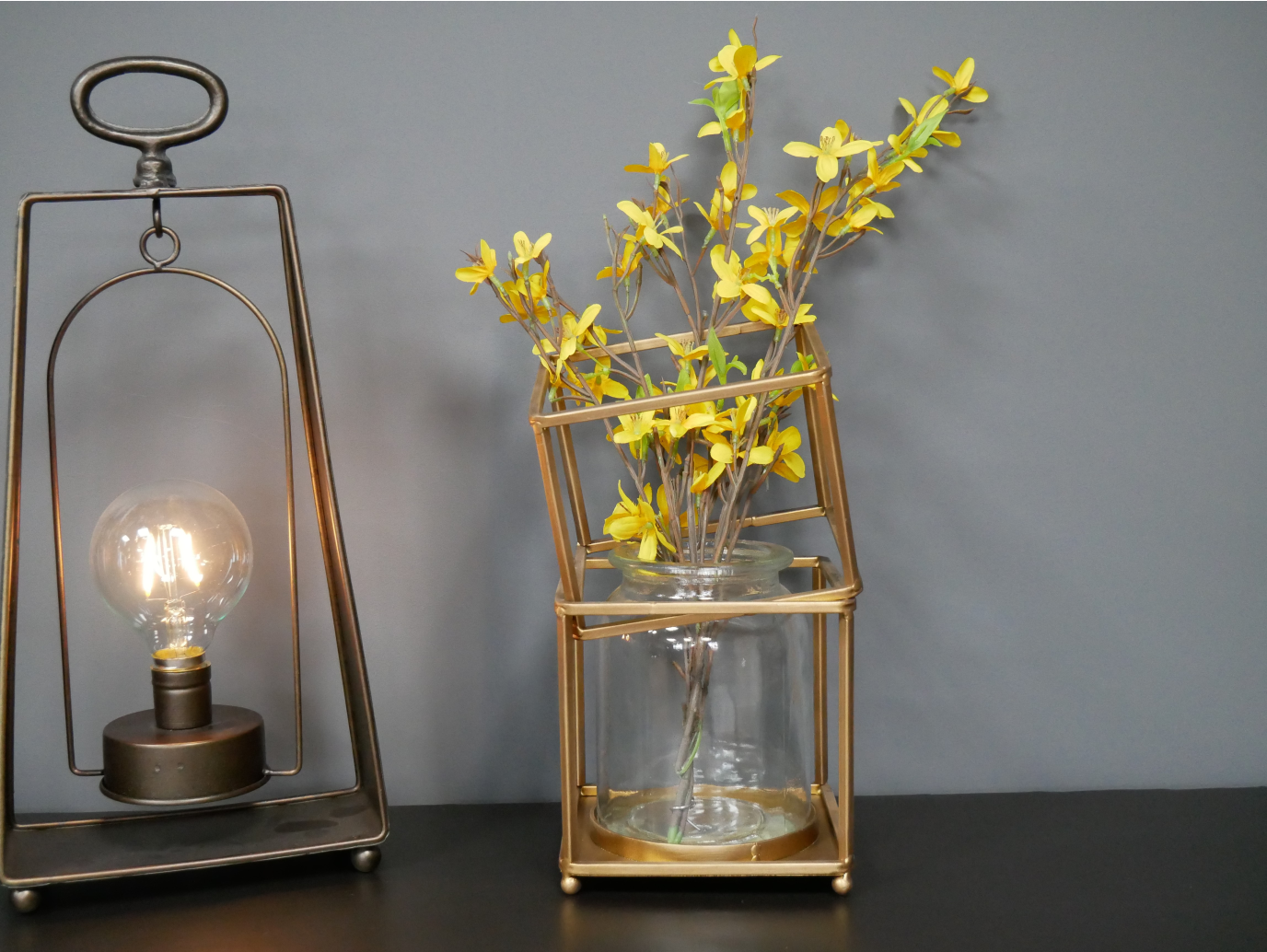 Flower Holder/Vase