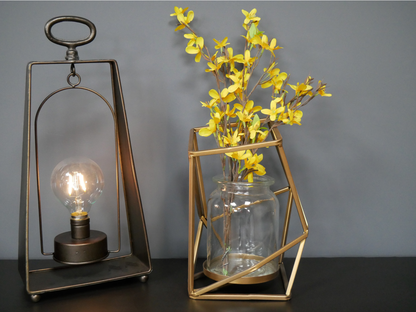 Flower Holder/Vase