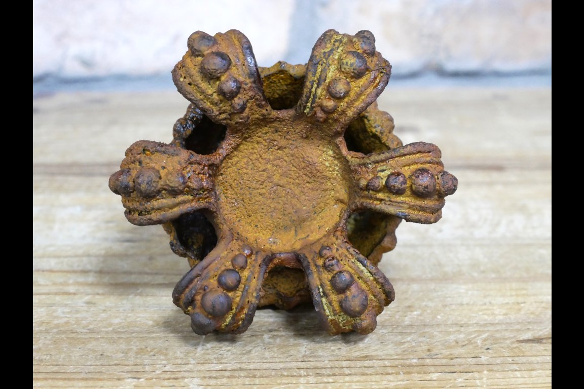 Crown Tealight Holder