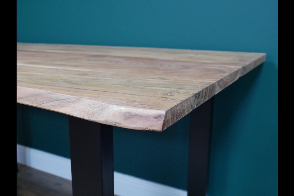 Living Edge Table