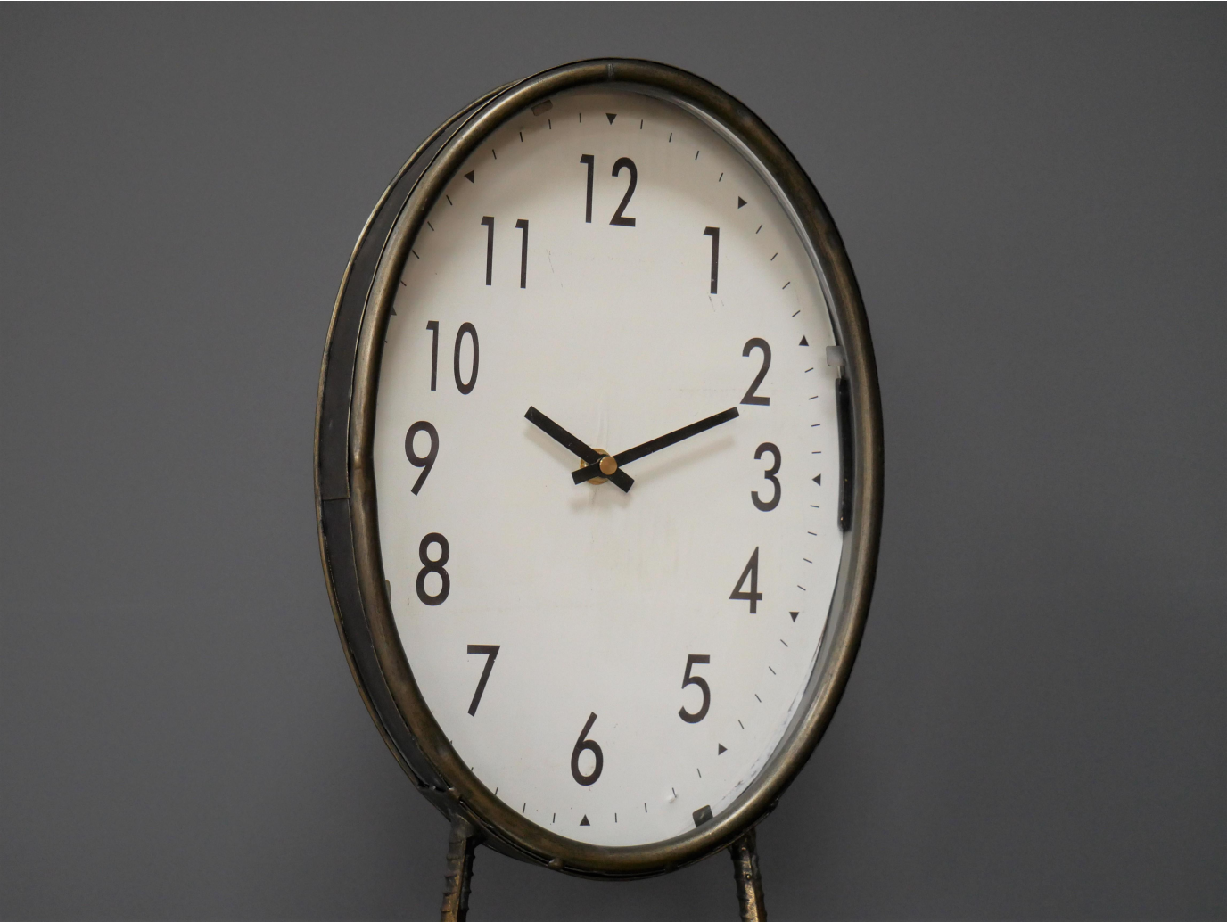 Bird Feet Clock