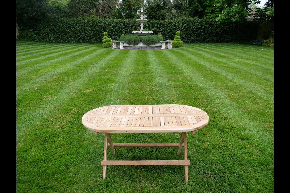 Folding Oval Table