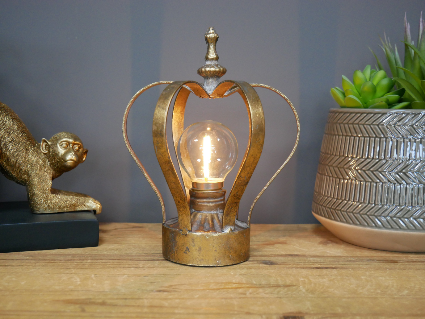 Crown Light