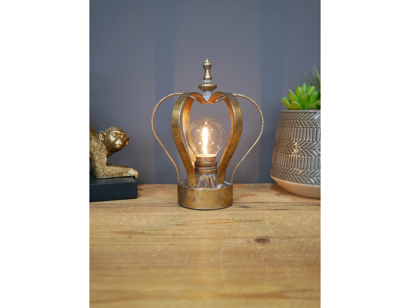 Crown Light