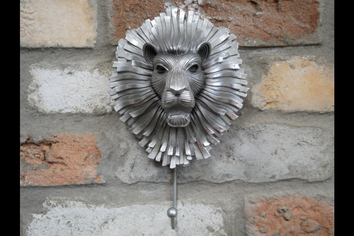 Lion Hook