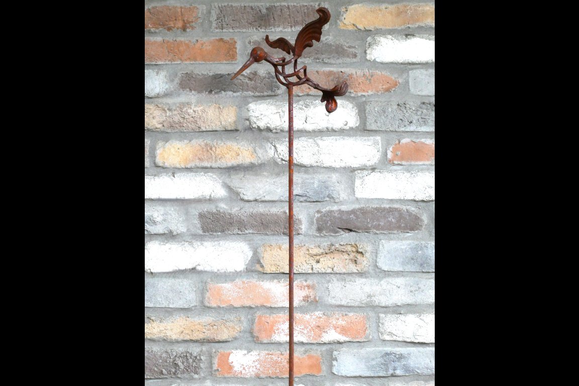 Rusty Bird Stake