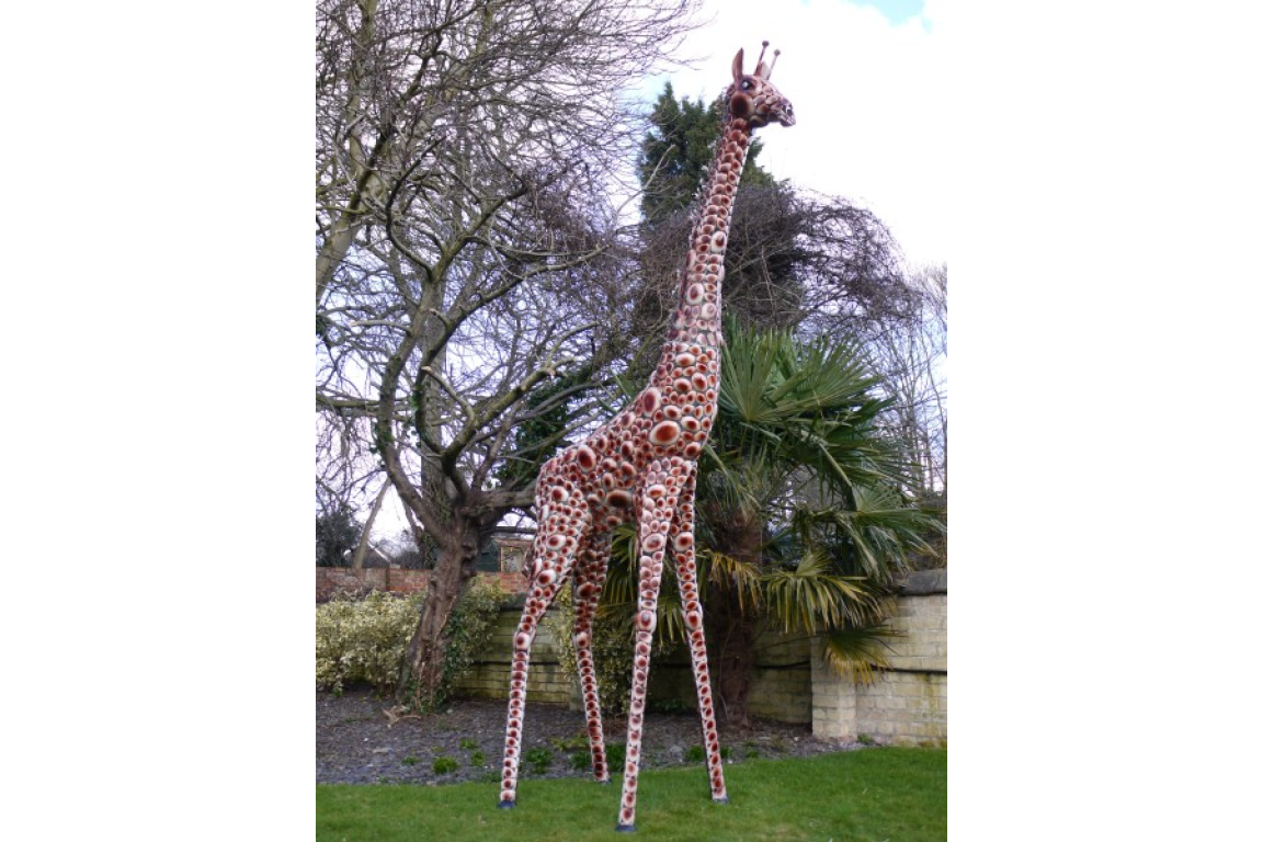 Giraffe Large