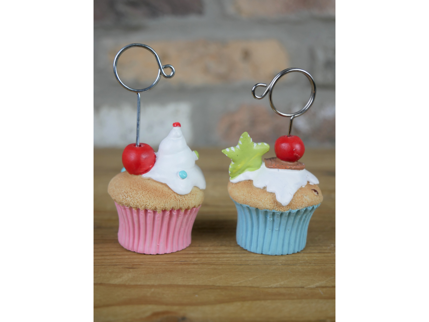 Set Of 4 Cupcake Name Card Holder