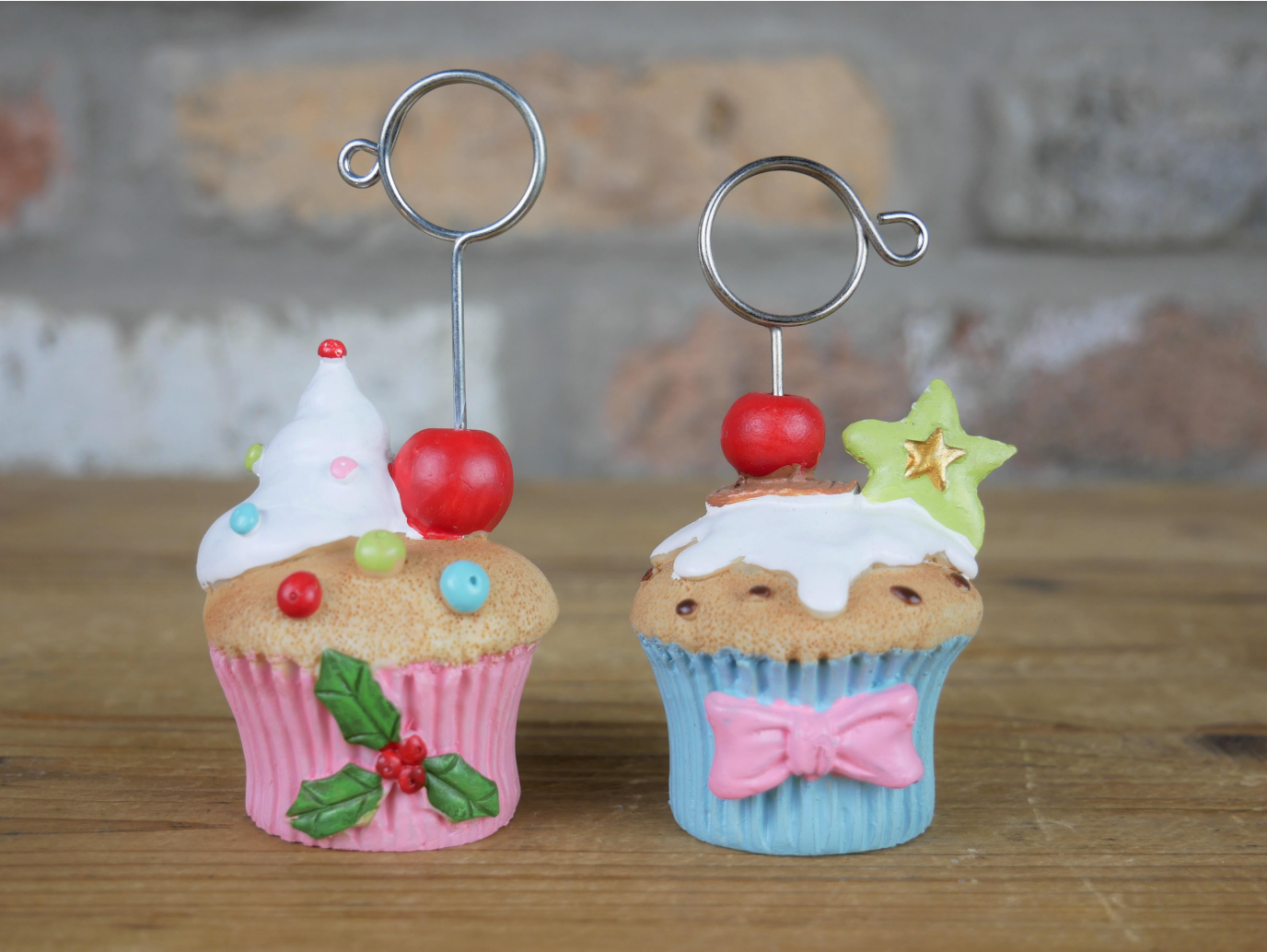 Set Of 4 Cupcake Name Card Holder