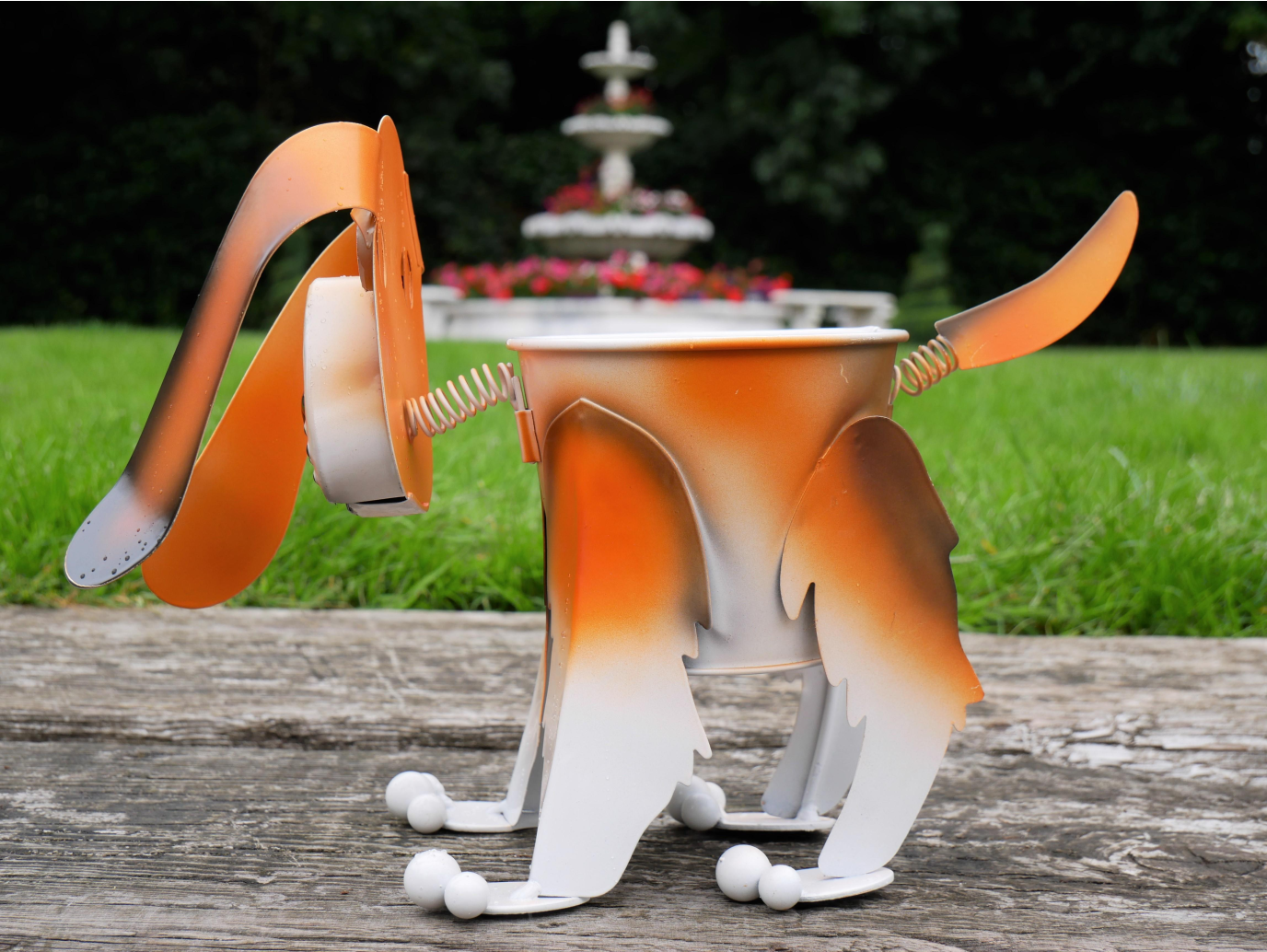 Beagle Planter