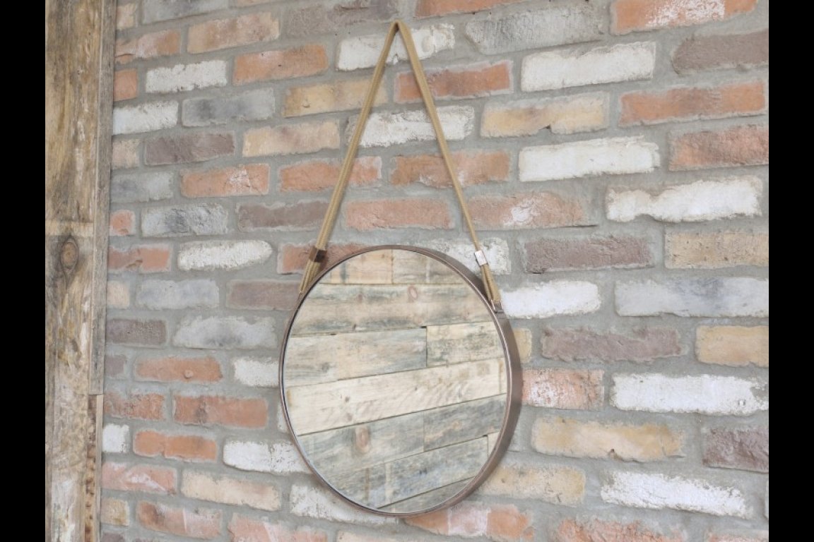 Round Mirror