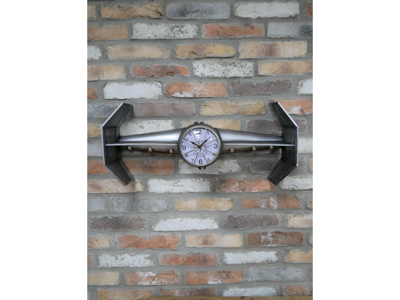 Spaceship Clock / Shelf