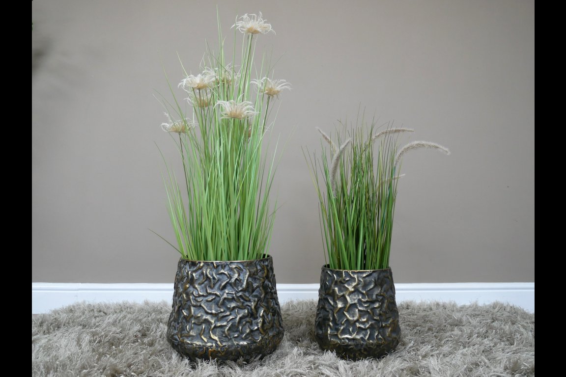 Set Of 2 Planters
