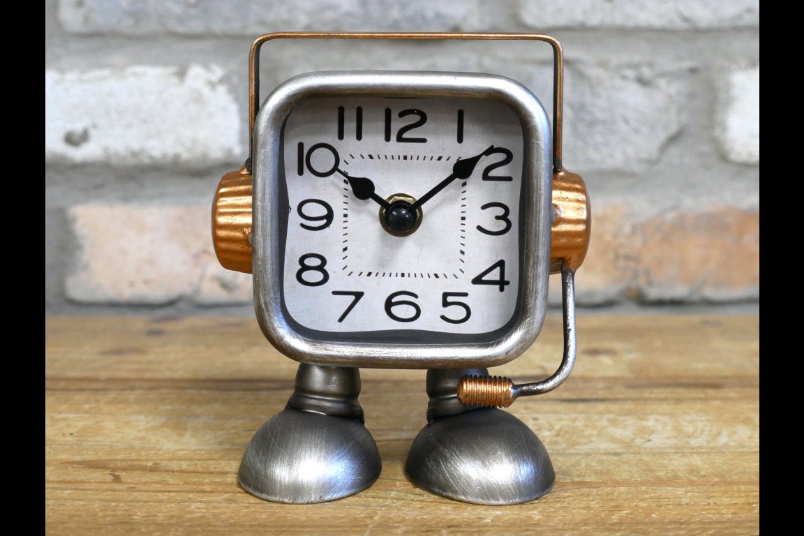 Robot Clock
