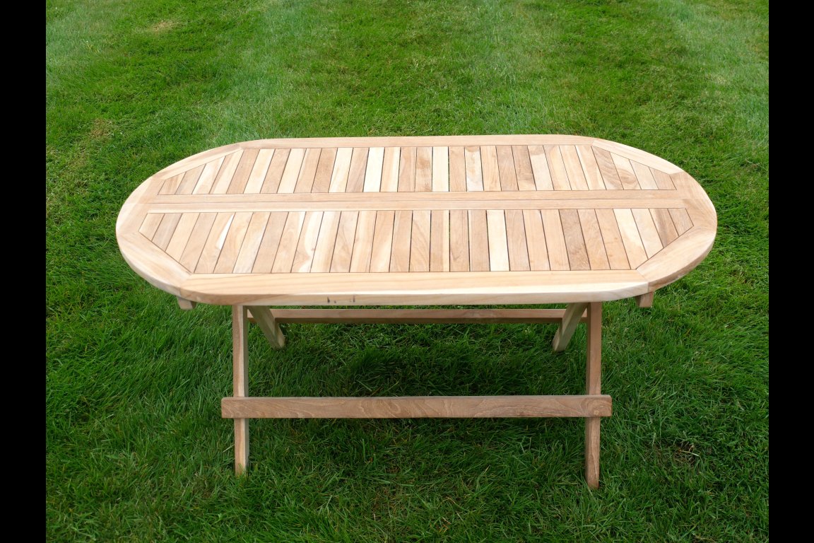 Folding Oval Table