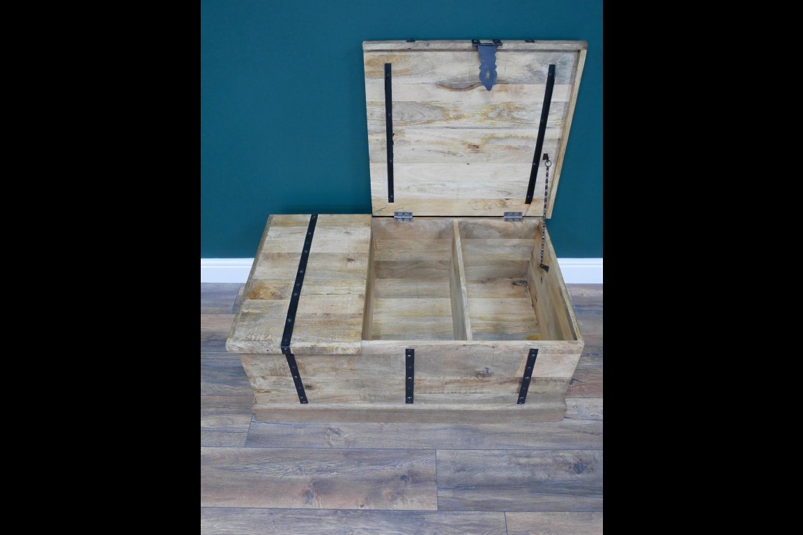 Trunk With Wine Bottle Storage