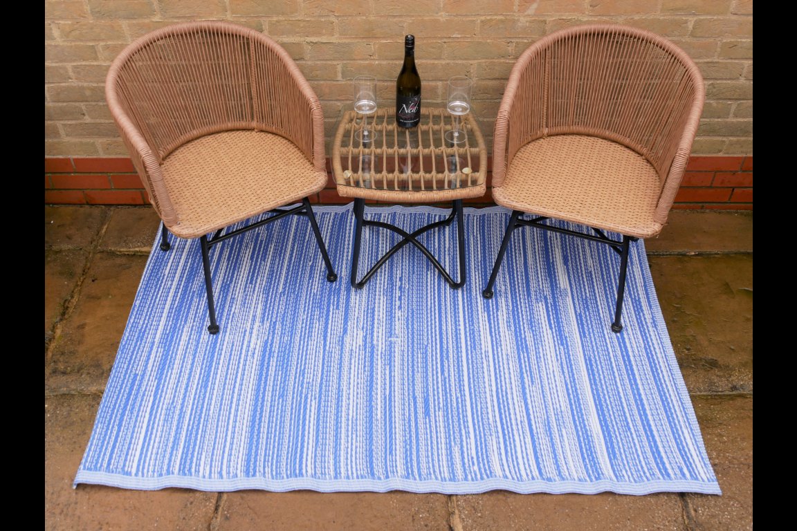 Outdoor Rug (180 x 120)
