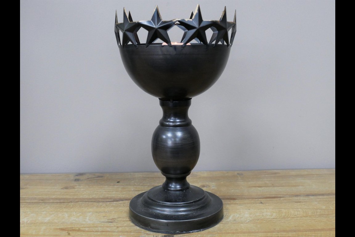 Star Candle Holder (M)
