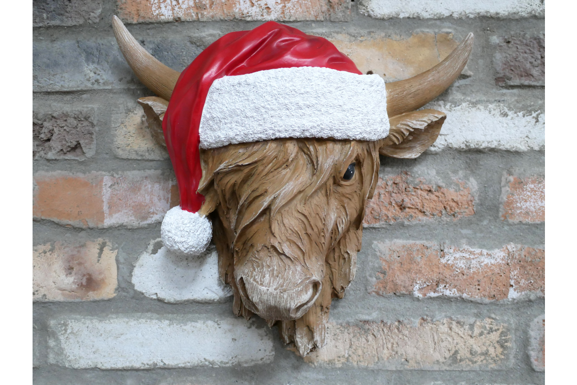 Christmas Cow Wall Decoration