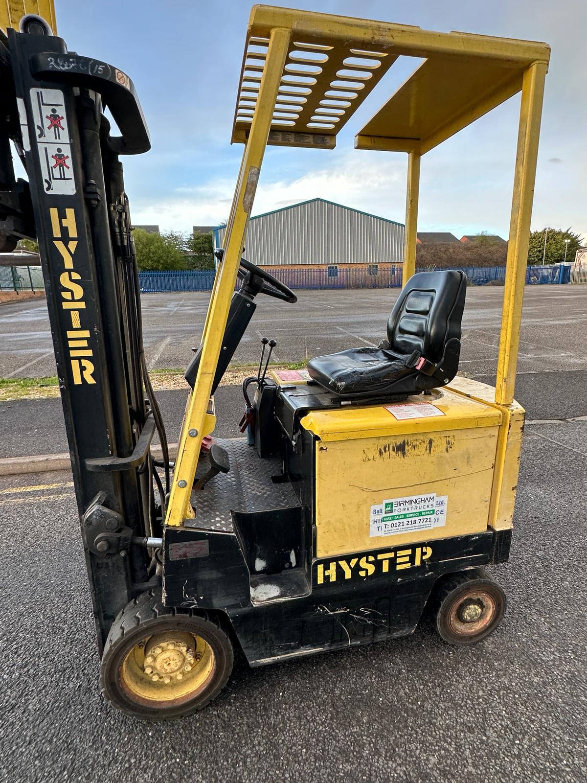 1996 Hyster E125XL 1.25 ton Forklift