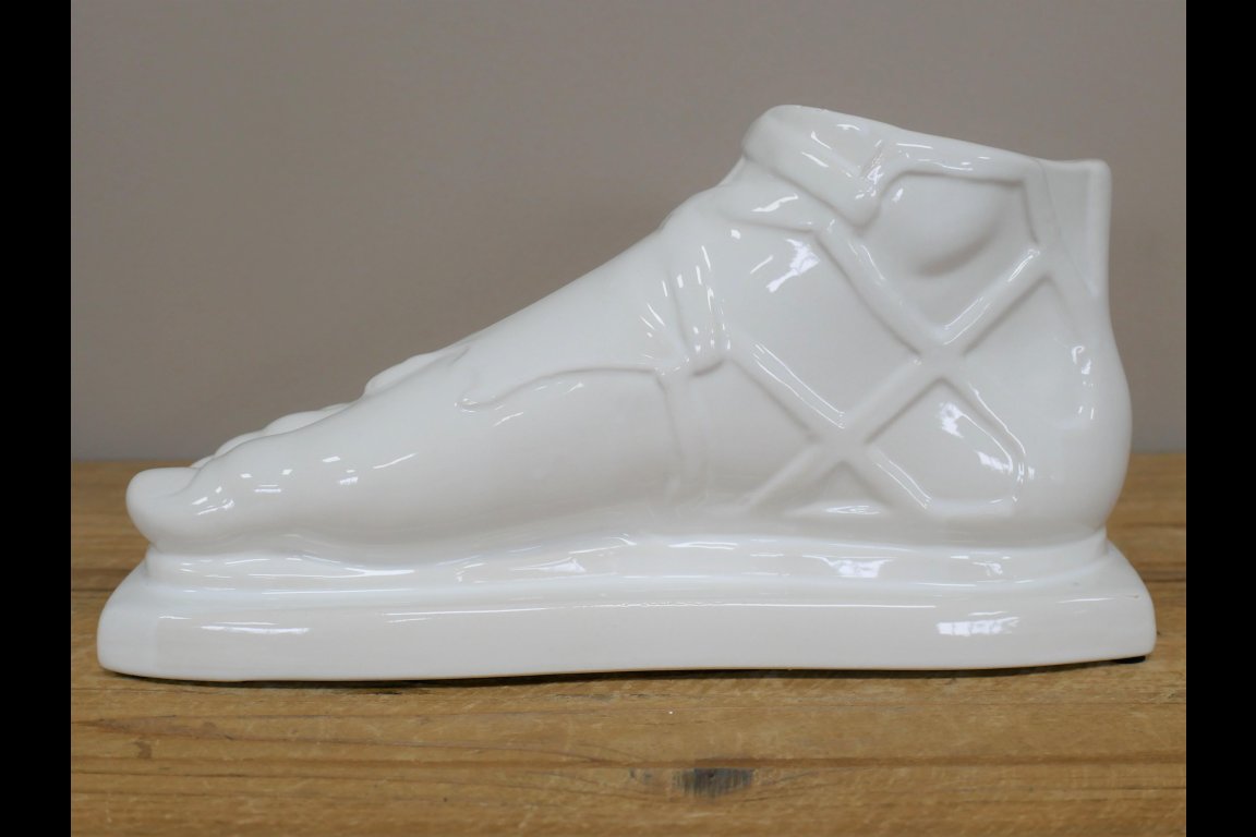 Foot Vase