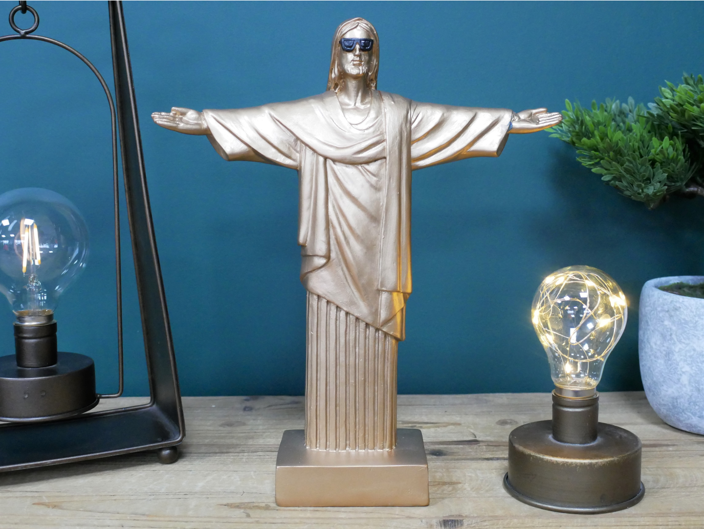 Cool Redeemer - Gold