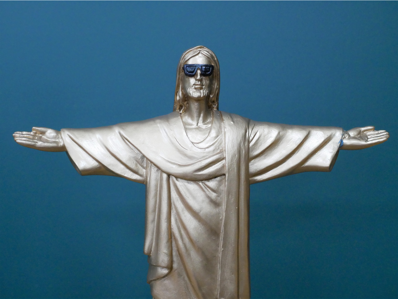 Cool Redeemer - Gold
