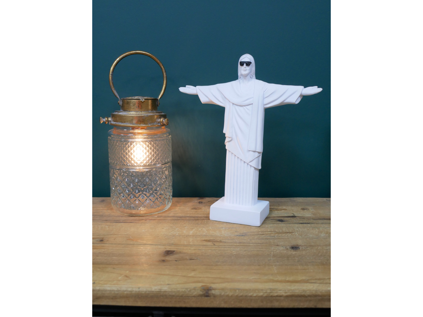 Cool Redeemer - White