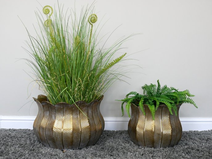 Set Of Two Planters