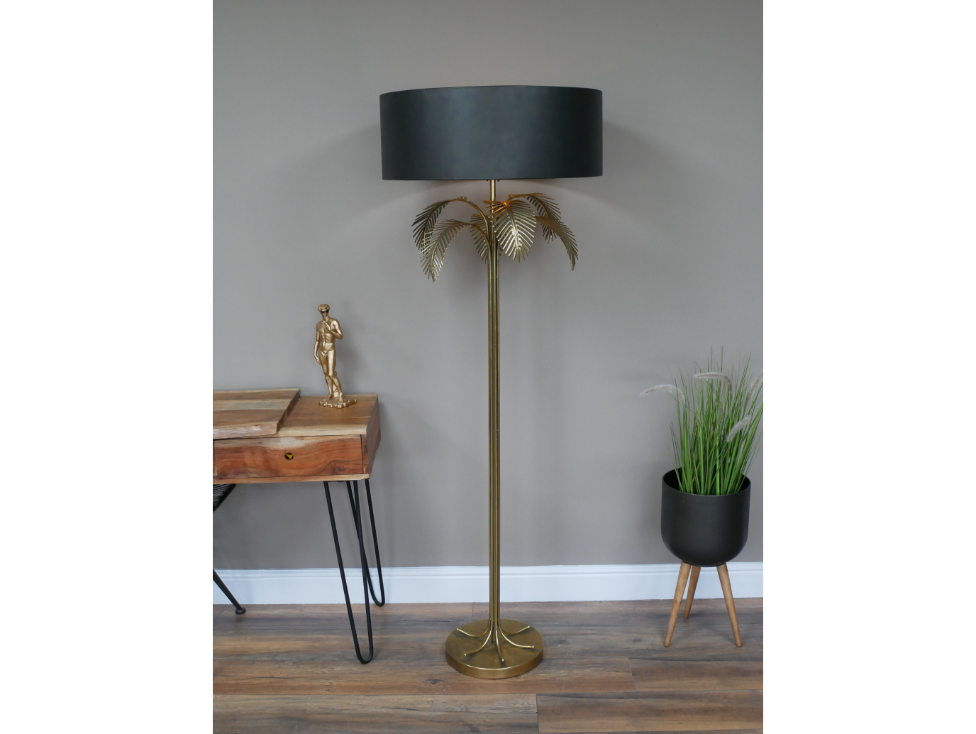 Large Palm Lamp