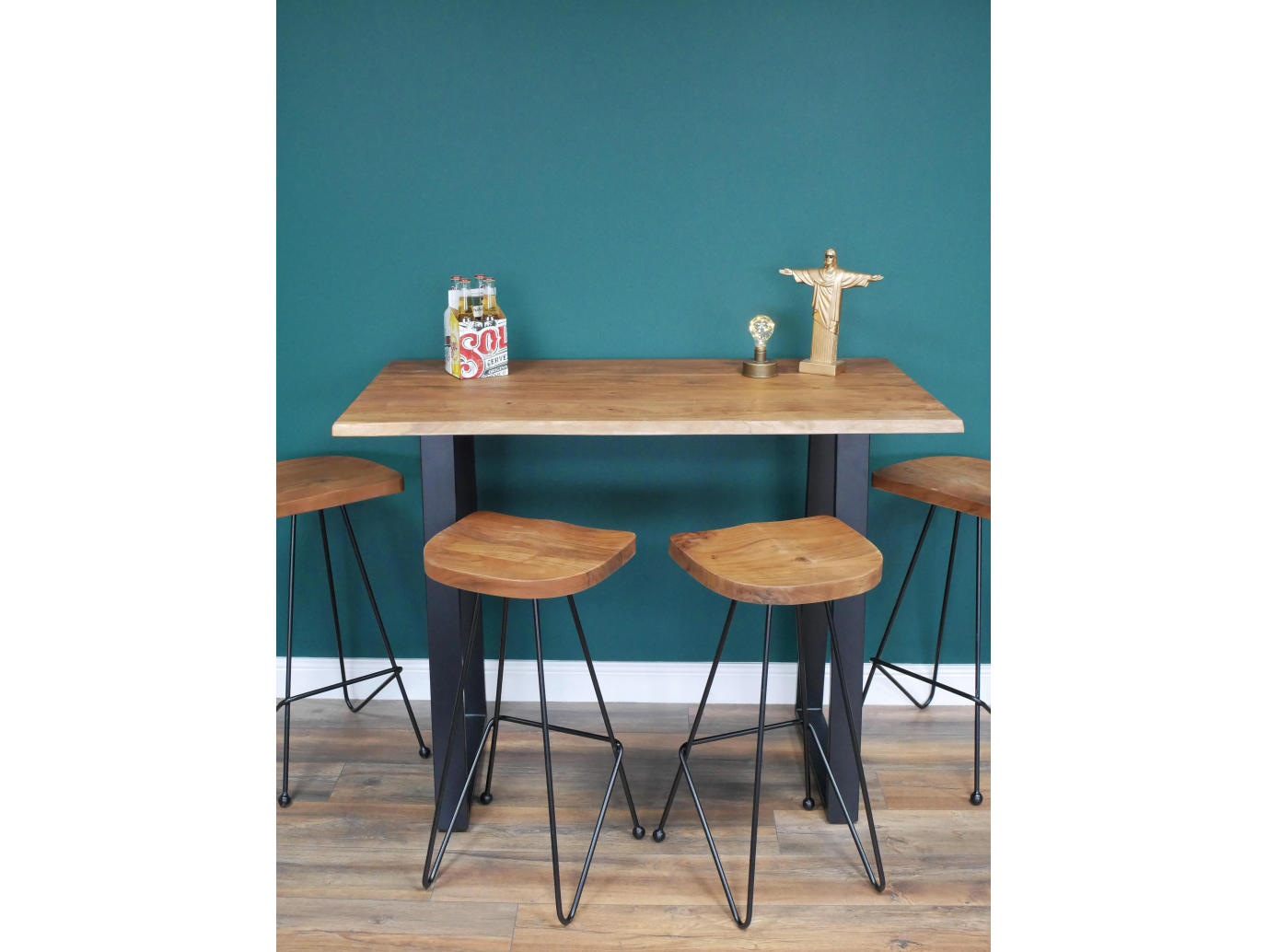 Living Edge Breakfast / Bar Table