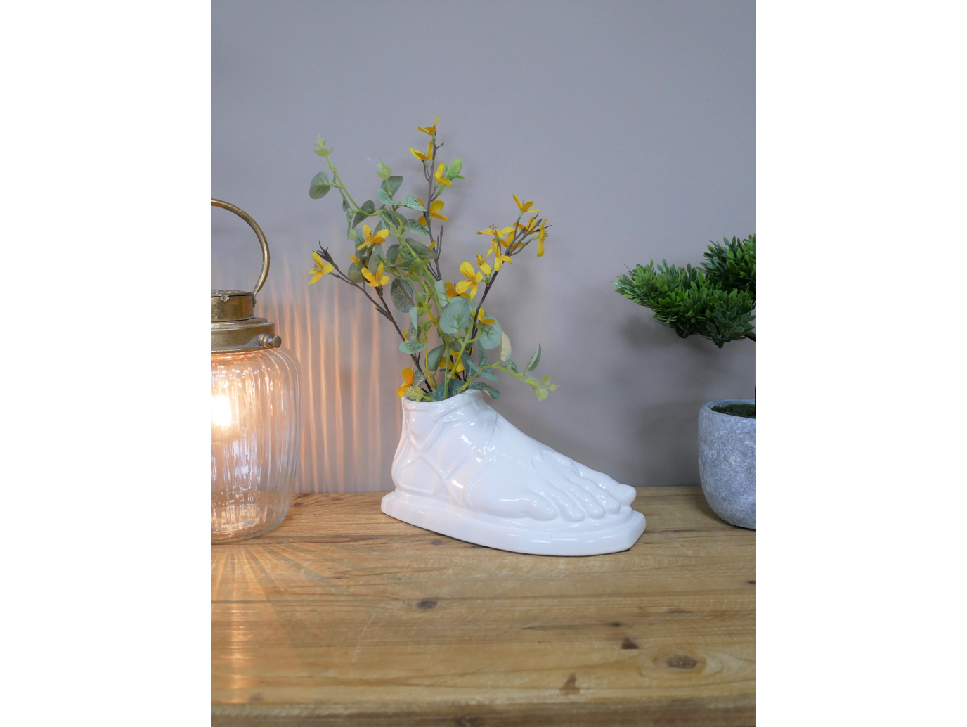 Foot Vase