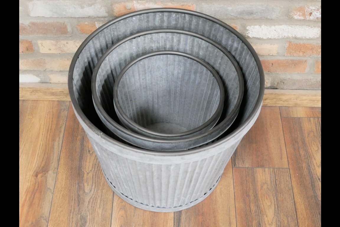 Set Of 3 Tubs