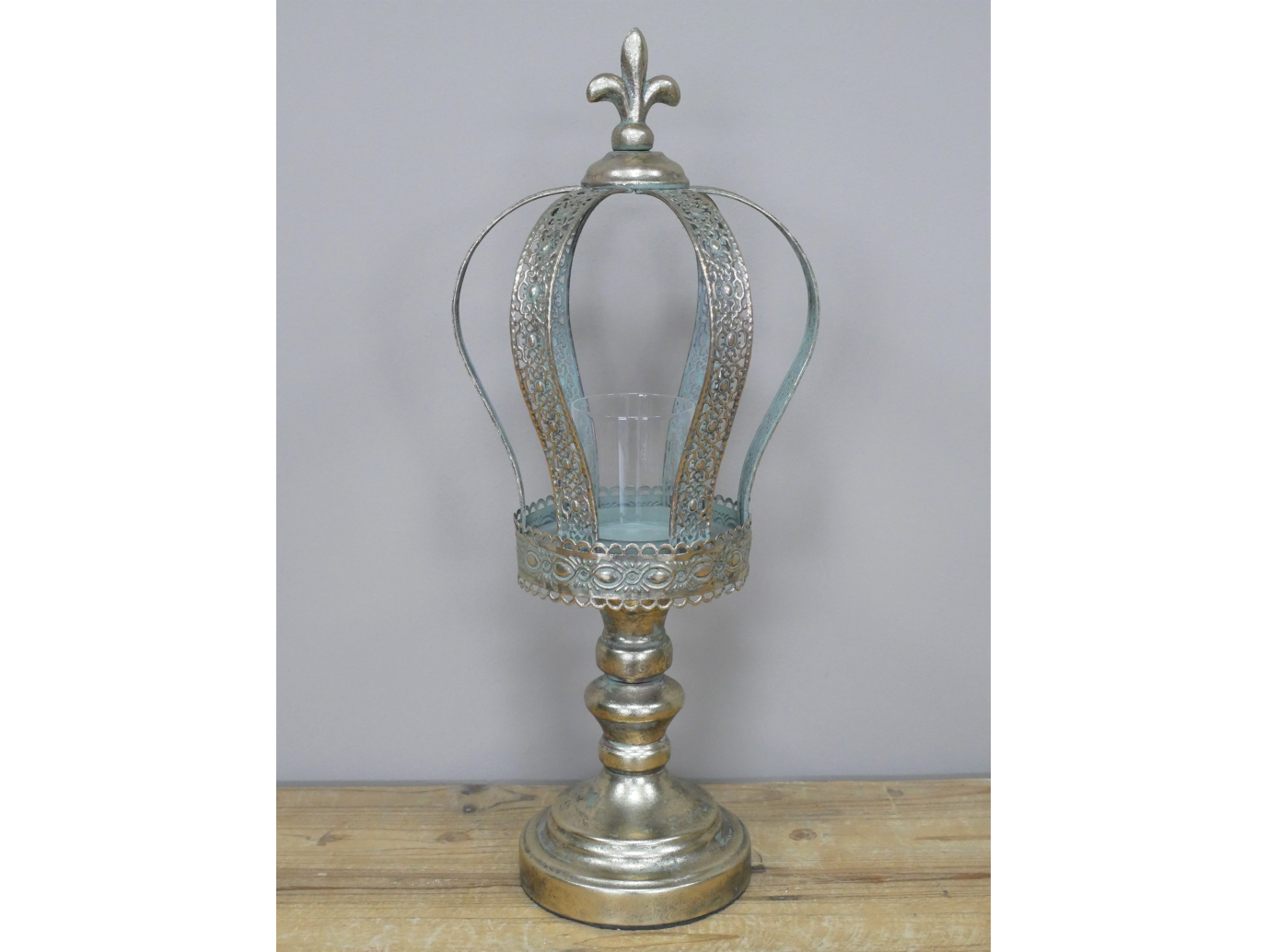 Crown Candle Holder